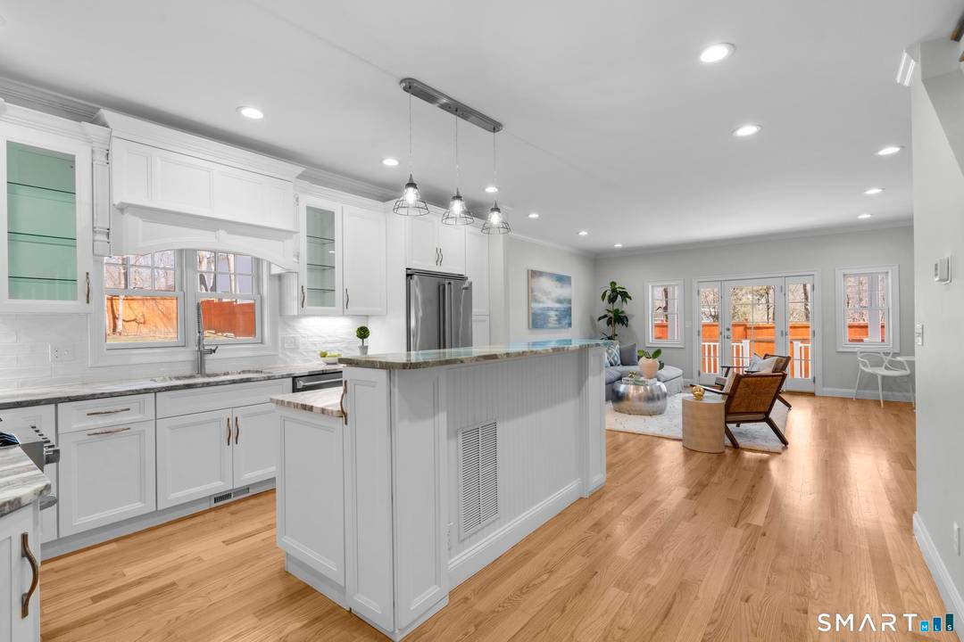 Welcome to The Landing at Guilford, a luxury townhome community offering modern design, quality construction, and low maintenance living in one of the shoreline's most desirable locations.