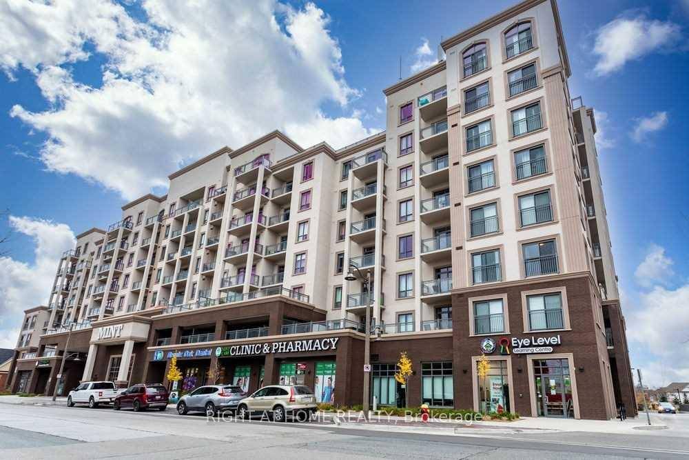 713 Sq Ft 1 1 Unit W Open Concept From Eat In Kitchen That Leads To Balcony With Beautiful East Facing.