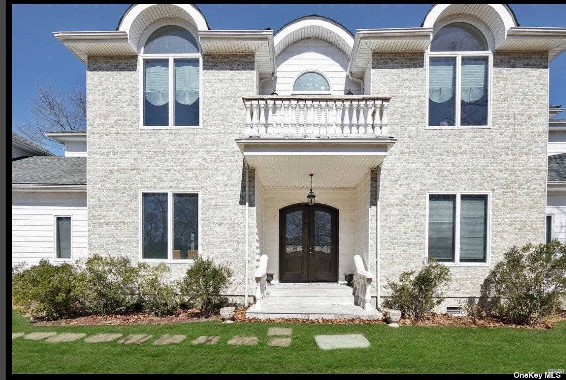 Gorgeous Post Modern home with 7 bedrooms and 5 bathrooms.