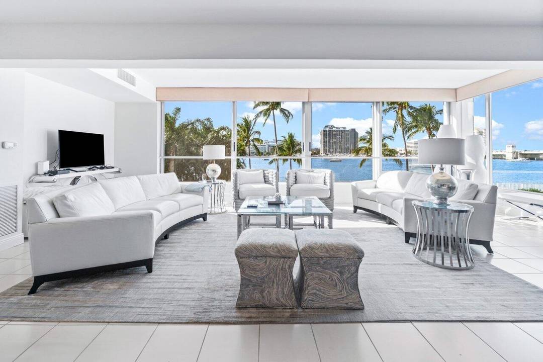 Palm Beach at its chicest boasting the timeless Palm Beach Style, of 44 Cocoanut Row unit B 120, at The Palm Beach Towers.