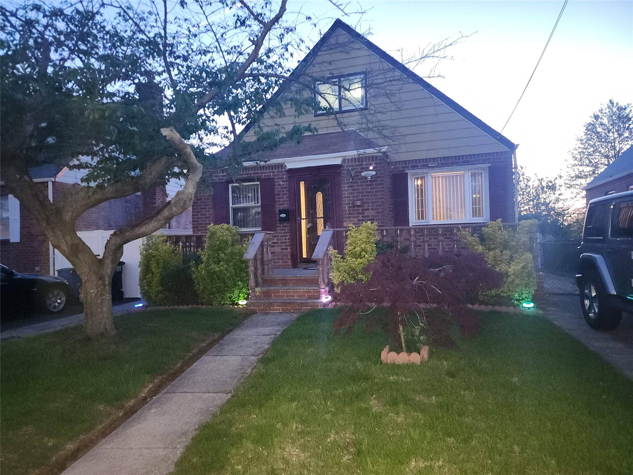 Single family located near Cambria Heights in very quiet neighborhood.