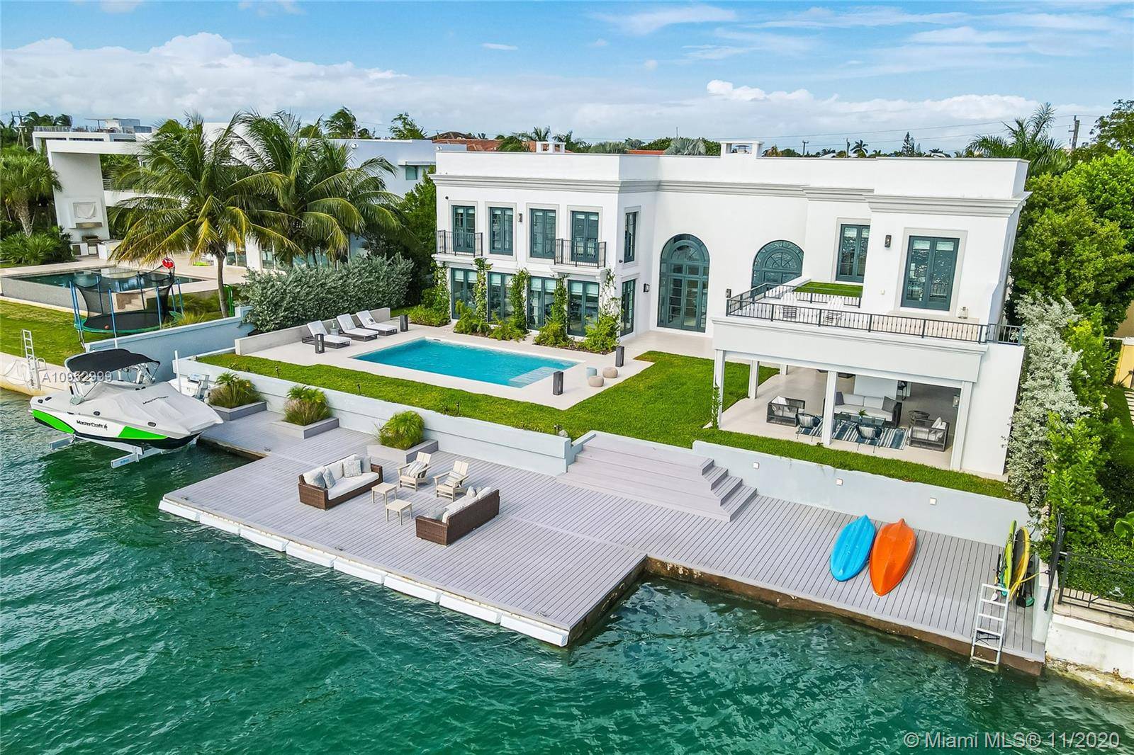 Unique opportunity in the market, newly remodeled house in 2019.