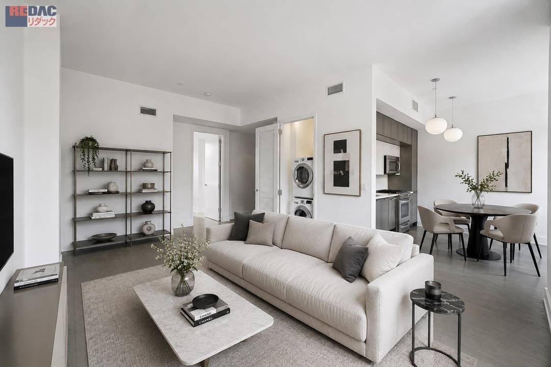 ResidenceResidence 520 at Nine52 is a bright and quiet 1 bedroom, 1 bathroom condominium with a well designed layout ideal for comfortable living.