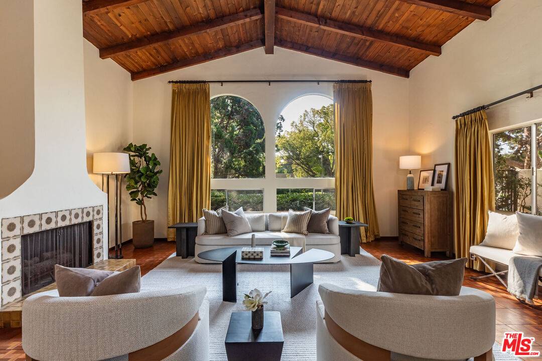 201   23rd St 5BR Santa Monica La