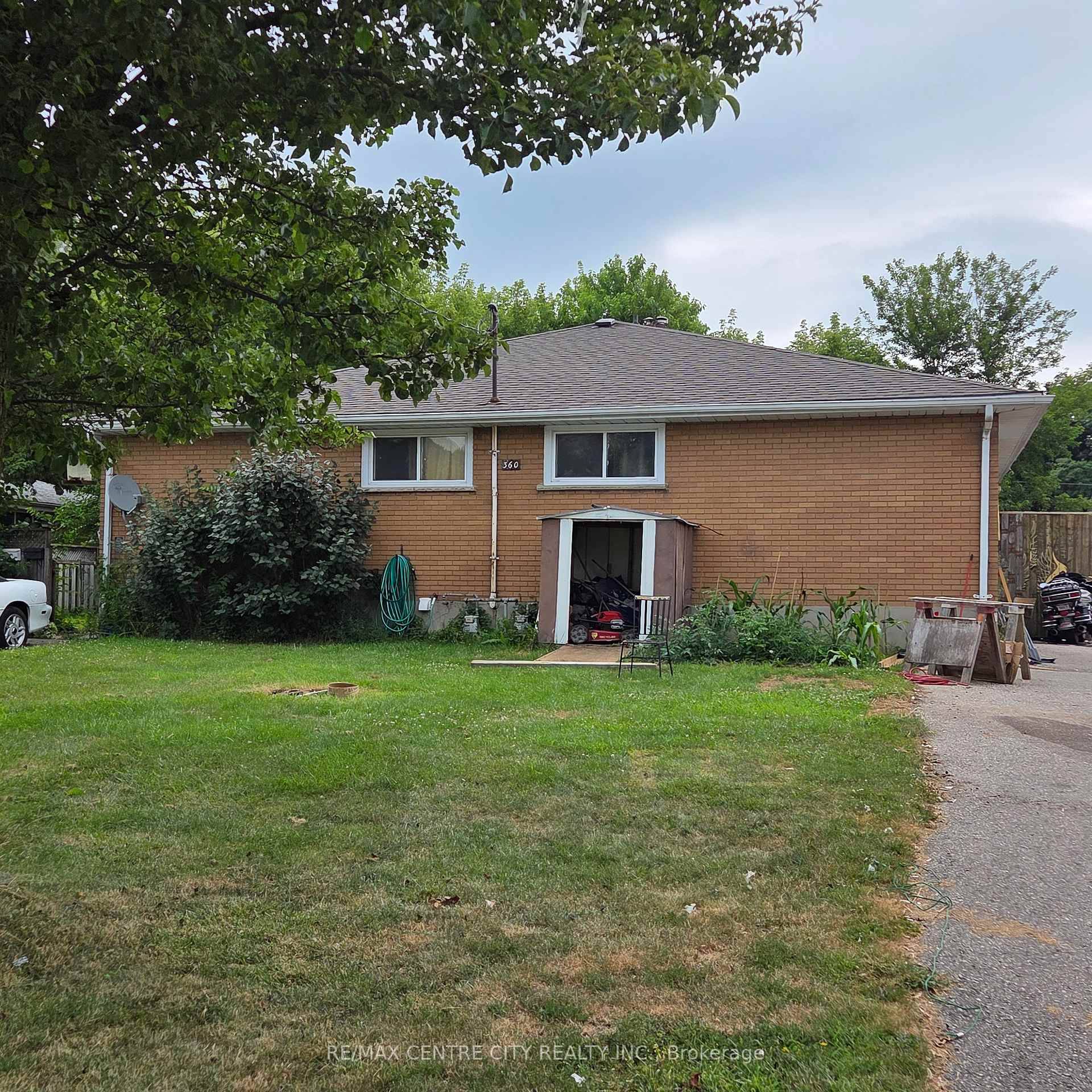 This solid brick 4 plex needs updates, renos and refurbishment.