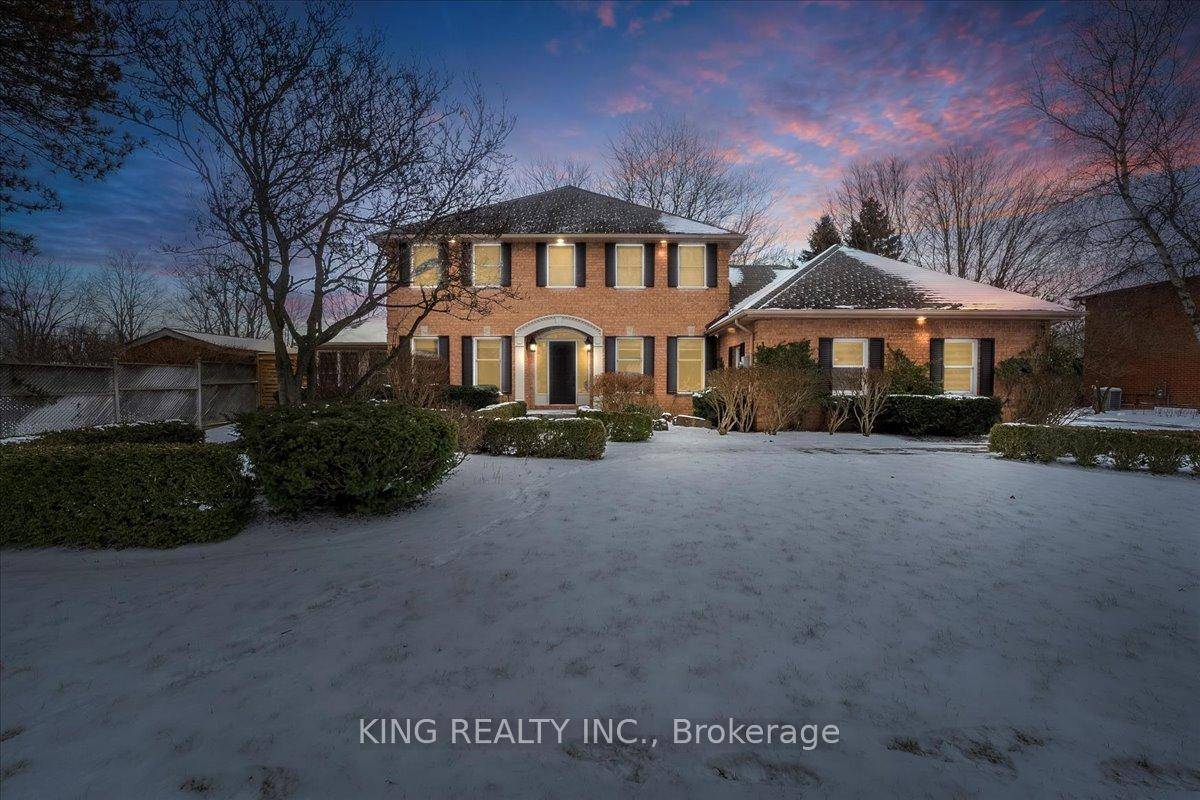 Newly Renovated Gorgeous custom home in the picturesque hamlet of Carlisle !