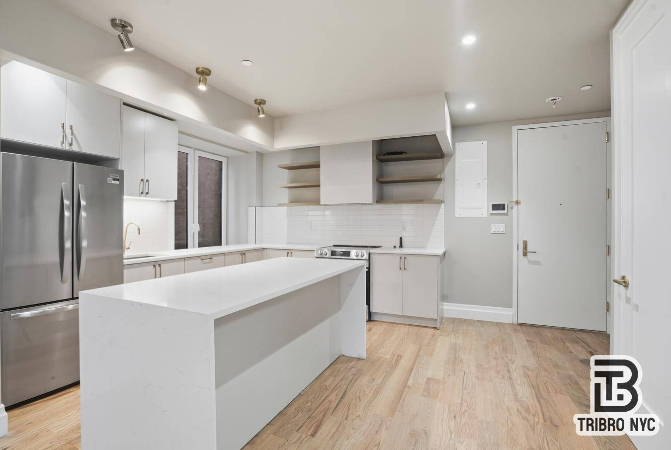 129 Russell Street, Unit 1D Greenpoint4 Bed 2.