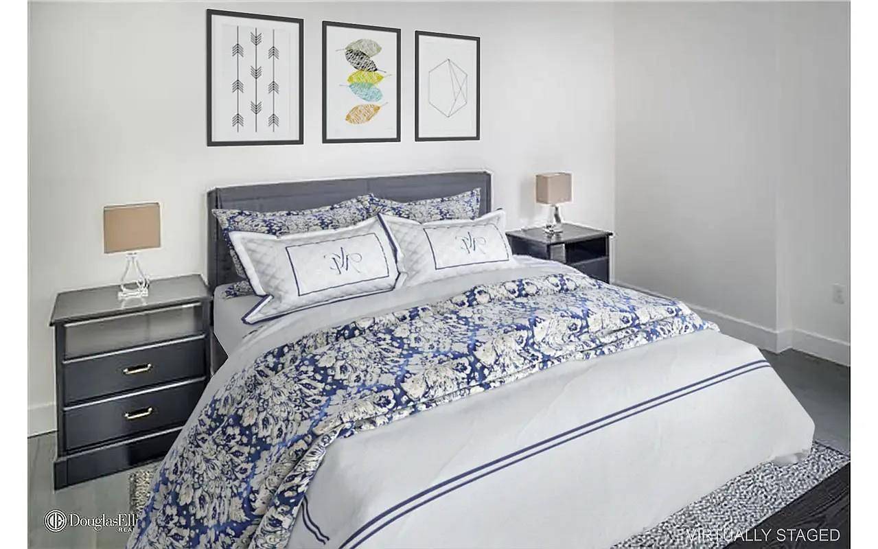 This bright split two bedroom, two bath apartment has an open living amp ; dining space, southern exposure, nine foot plus ceilings, and white oak floors throughout.