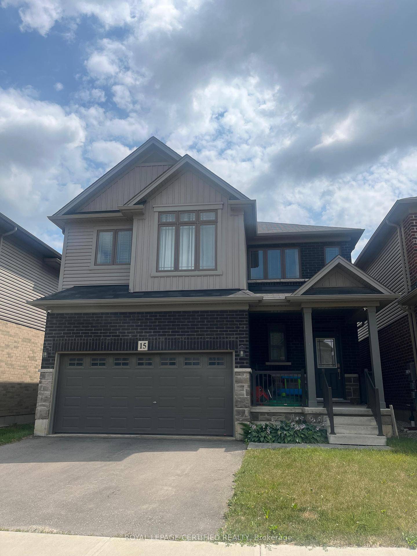Welcome to this 4 year old Losani home offering modern comfort and style in a family friendly neighborhood.