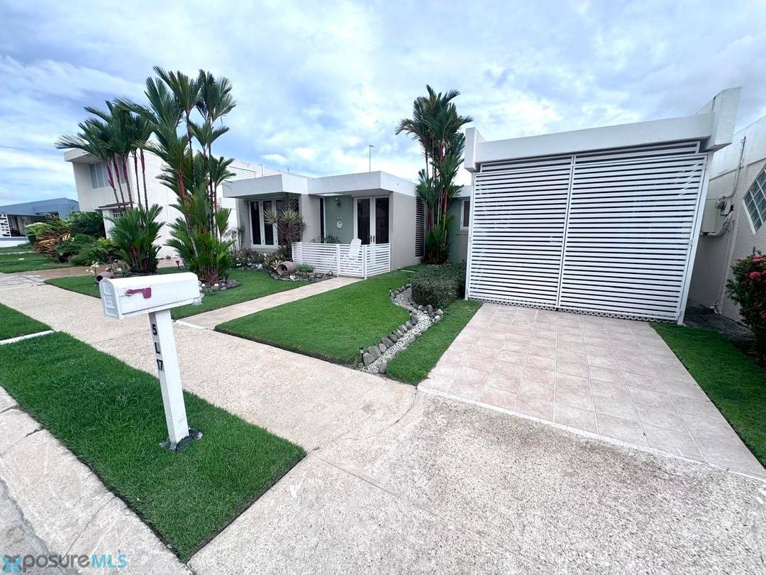 URB. VALPARAÍSO House Bayamon