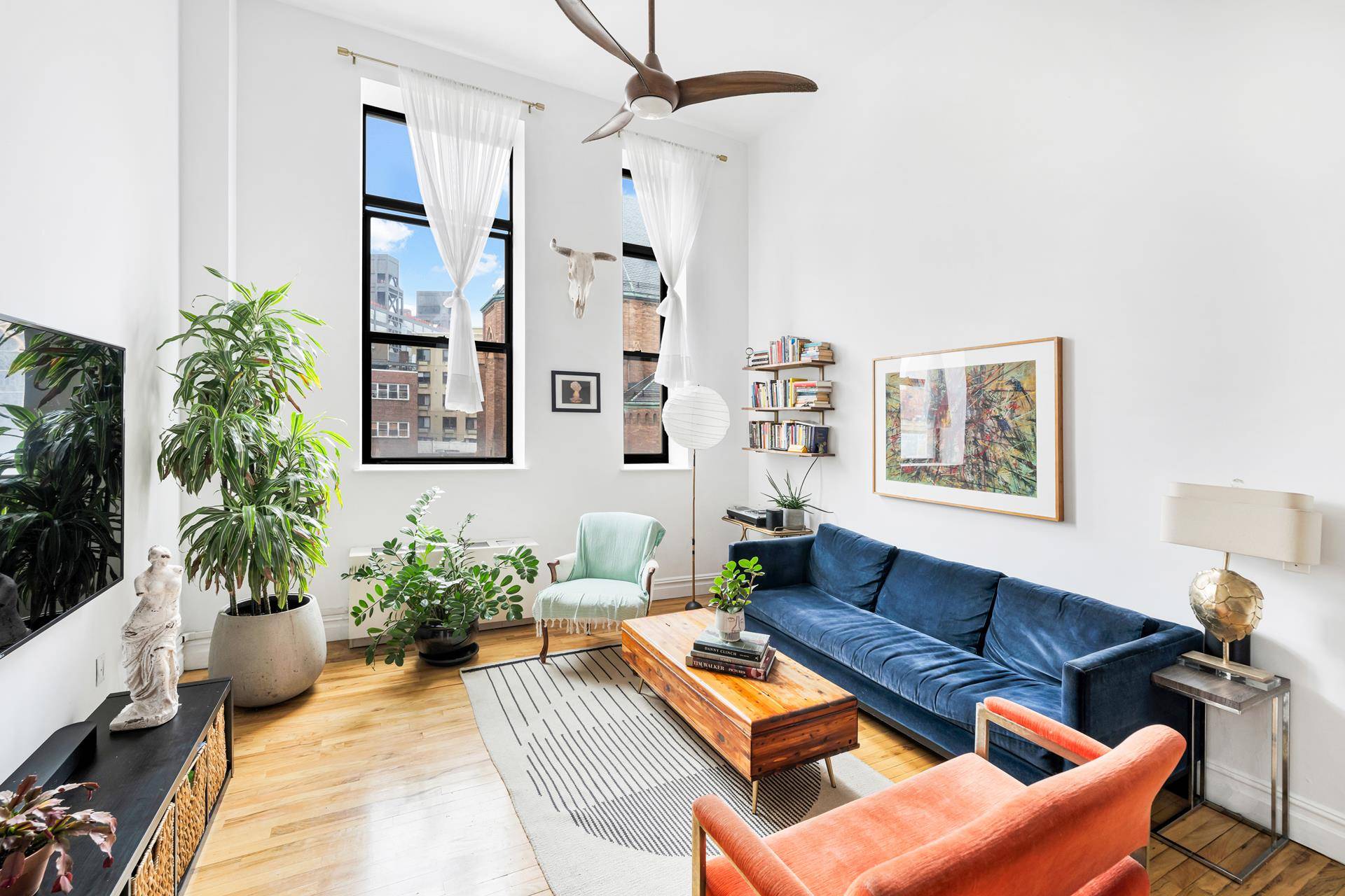 BRAND NEW ON MARKET SPECTACULAR 2BR LOFT WITH 14FT CEILINGS, PRIVATE TERRACE AND PARKING SPACE Originally built in 1899, 48 Whipple Street is a beautifully converted schoolhouse that offers exceptional ...