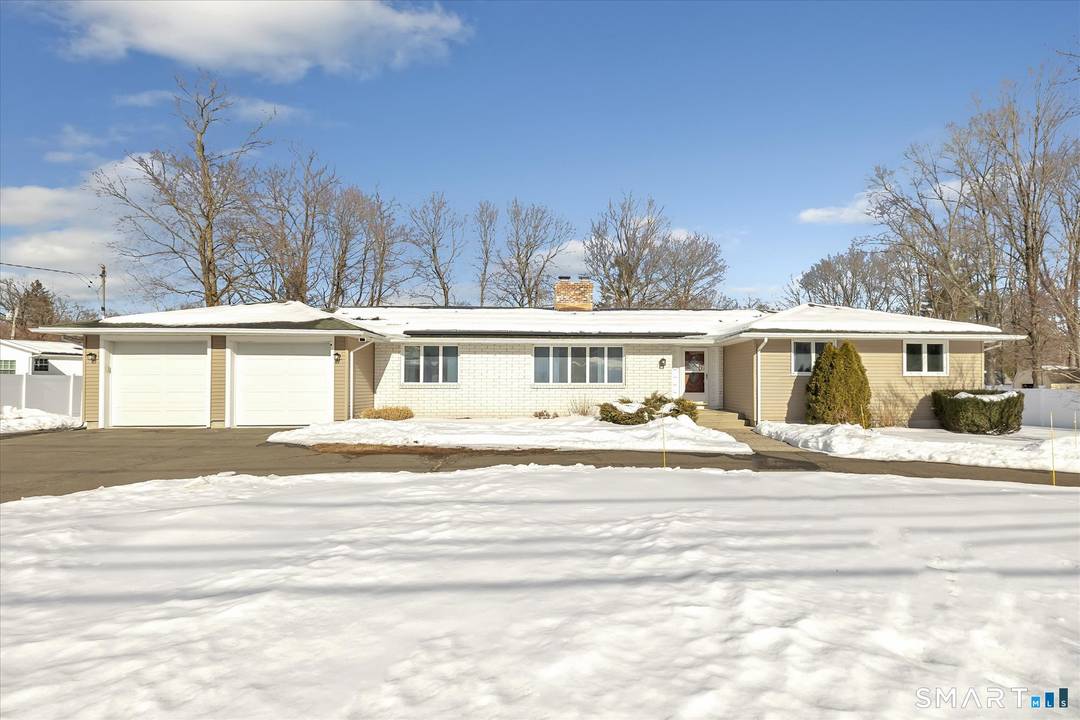 This is the sprawling ranch home that you have been waiting for !