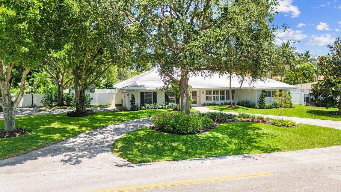Rare Opportunity in Coveted Lake Ida Oversized Corner Lot !