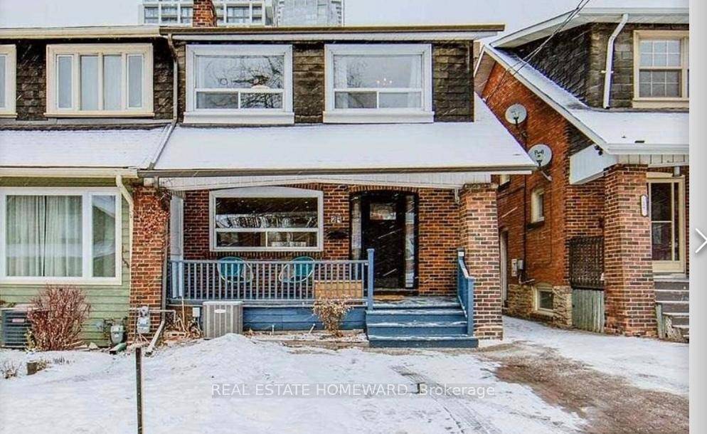Available July 1, 2025 ! Prime Location, Only a Few Steps To Yonge.