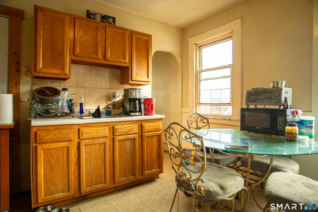 Investors and owner occupants take notice !