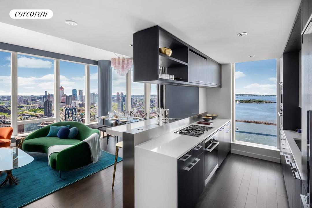 ONE MANHATTAN SQUARE OFFERS ONE OF THE LAST 20 YEAR TAX ABATEMENTS AVAILABLE IN NEW YORK CITY Residence 40C is a 1, 487 square foot three bedroom, three bathrooms with ...