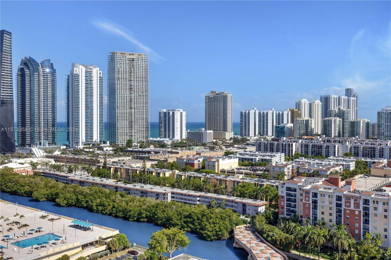 Convertible two bedroom and two bath unit with gorgeous water and city views from all rooms and oversized balcony.