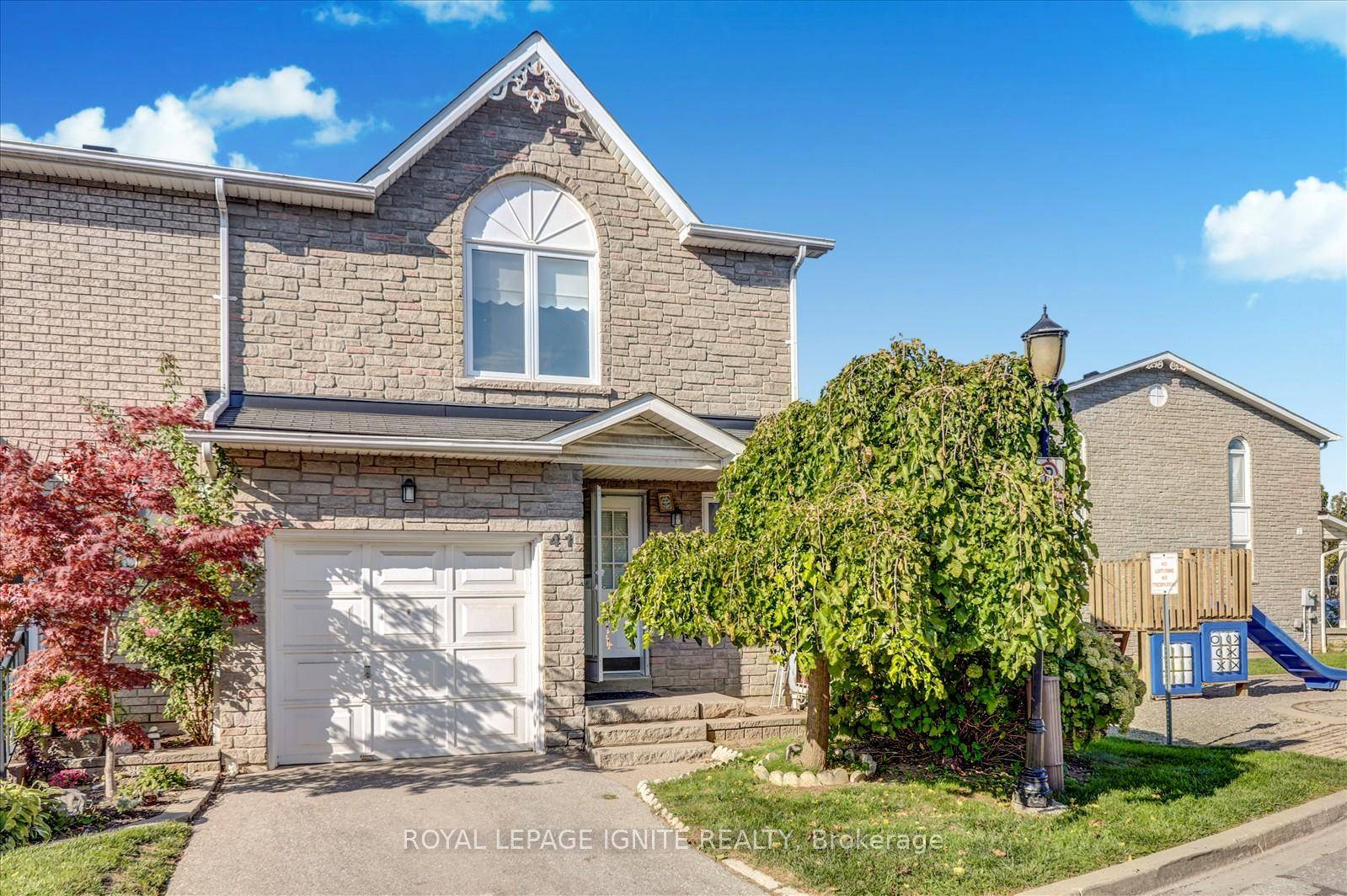 Welcome to this beautiful end unit townhouse in the peaceful enclave of The Gates of Pickering.