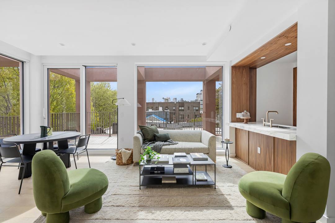 Unit Seven at 109 Devoe is a thoughtfully designed two bedroom, two bath residence that deftly balances proportion, quality, and refined contemporary living.