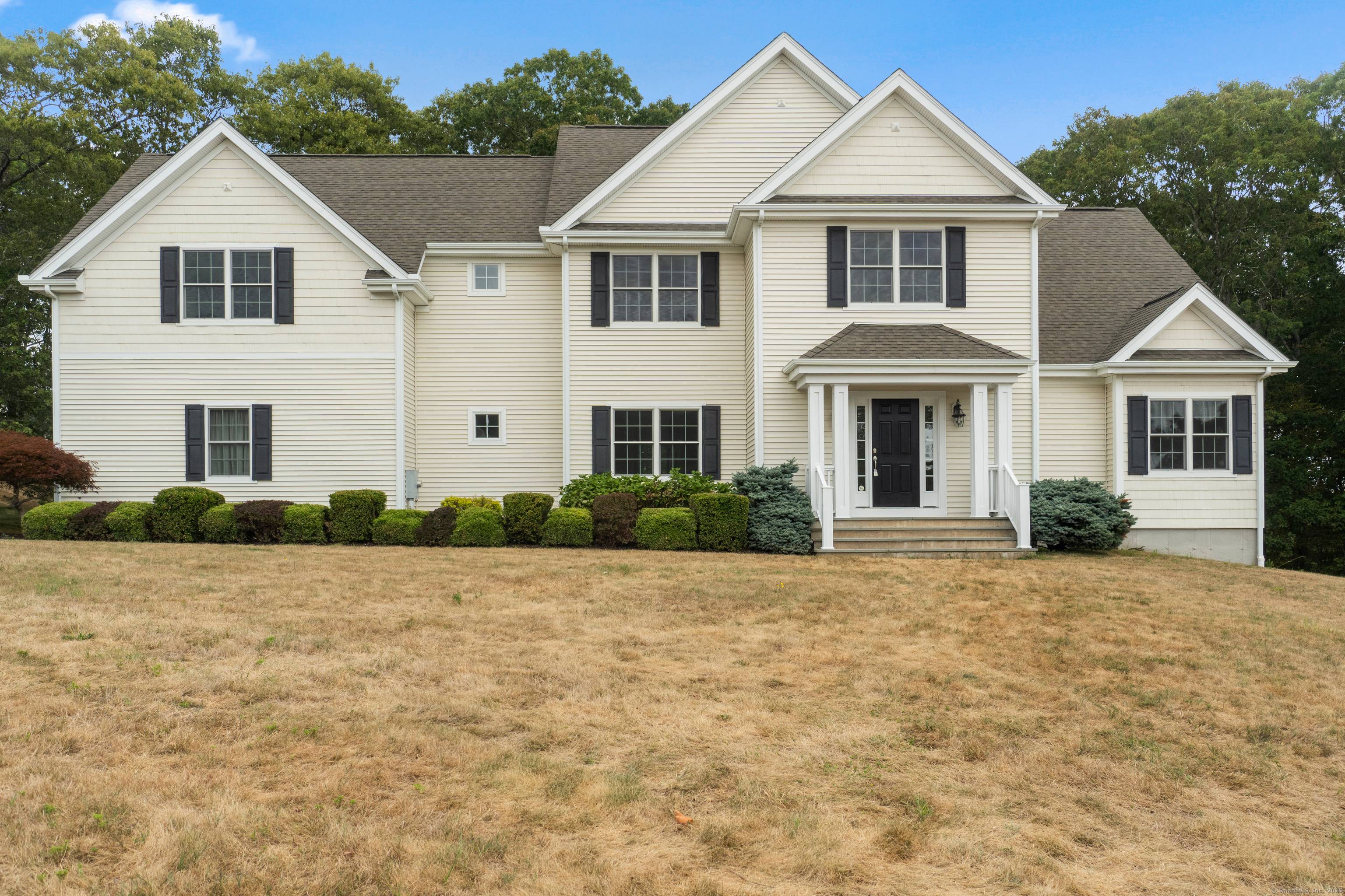Immediate occupancy can be enjoyed in this spacious and gracious Orchards colonial.