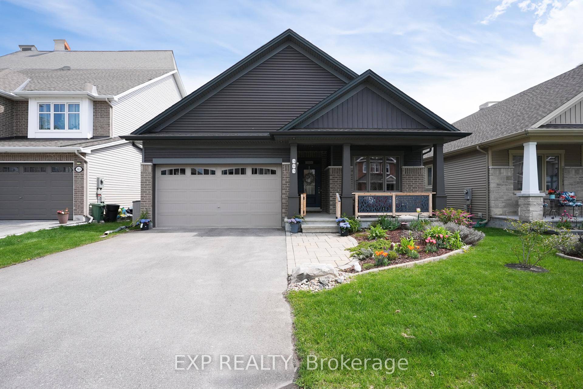 PREPARE TO FALL IN LOVE with this stunning single family home in the highly sought after Poole Creek community of Stittsville.