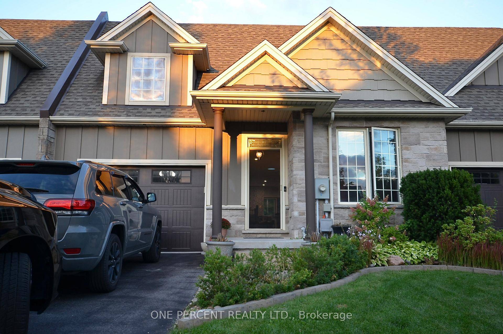 Available for you to move in November 1, 2025 !