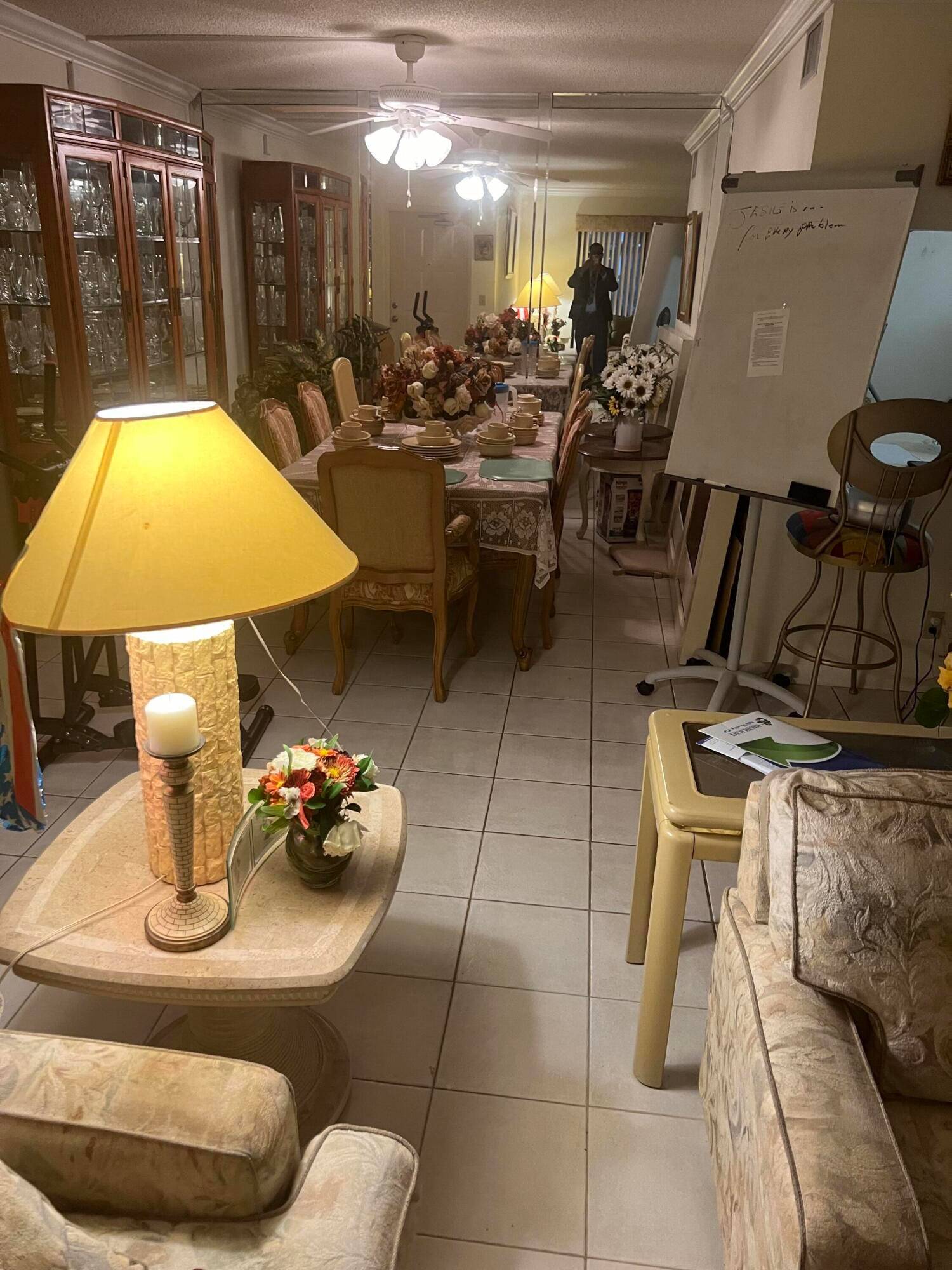 3 2 CONDOMINIUM, ALL AGES ARE WELCOME.