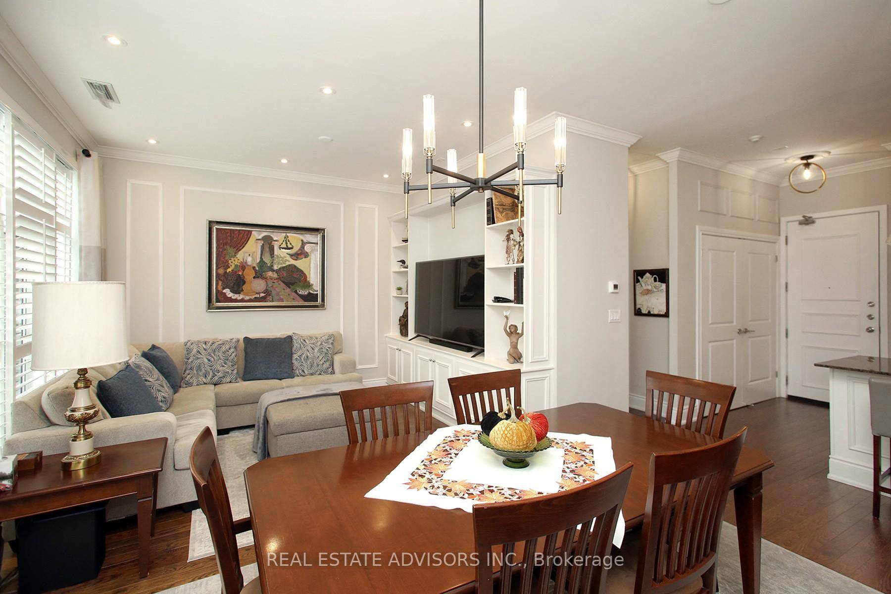 Woodbridge Ave Penthouse Available For Sale !