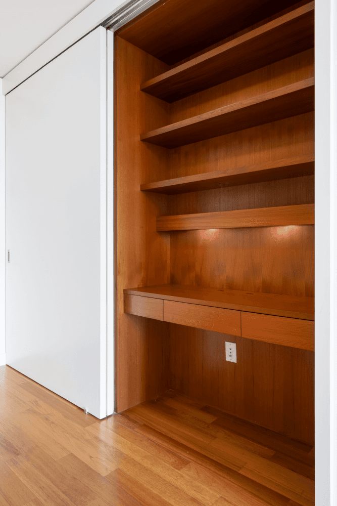 High Floor 1 Bedroom with Home Office and Open Views Residence 39F at 15 William is one of the few modern, ground up residential condominiums in the Financial District.