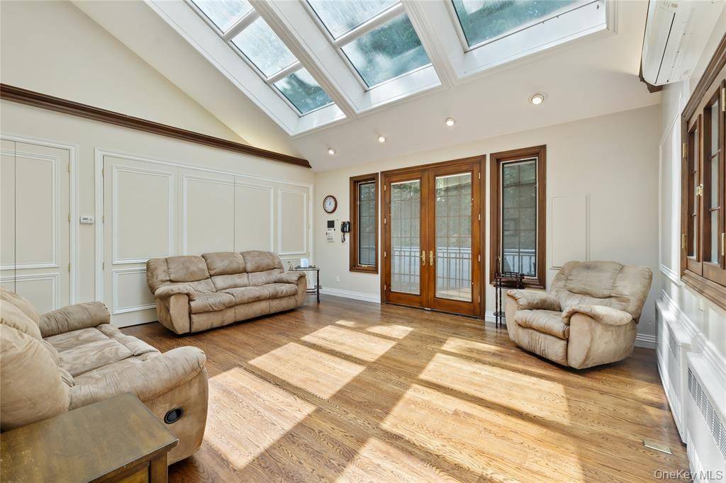 Discover this stunning updated townhouse boasting three floors of exceptional living space !