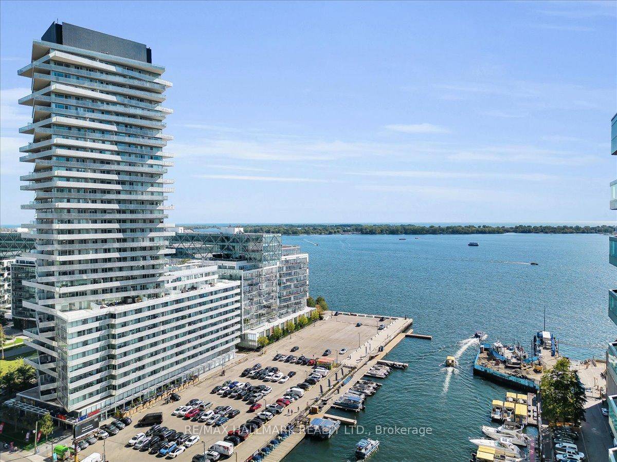 Toronto is known for its world class neighbourhoods, and the waterfront is one of the most sought after.