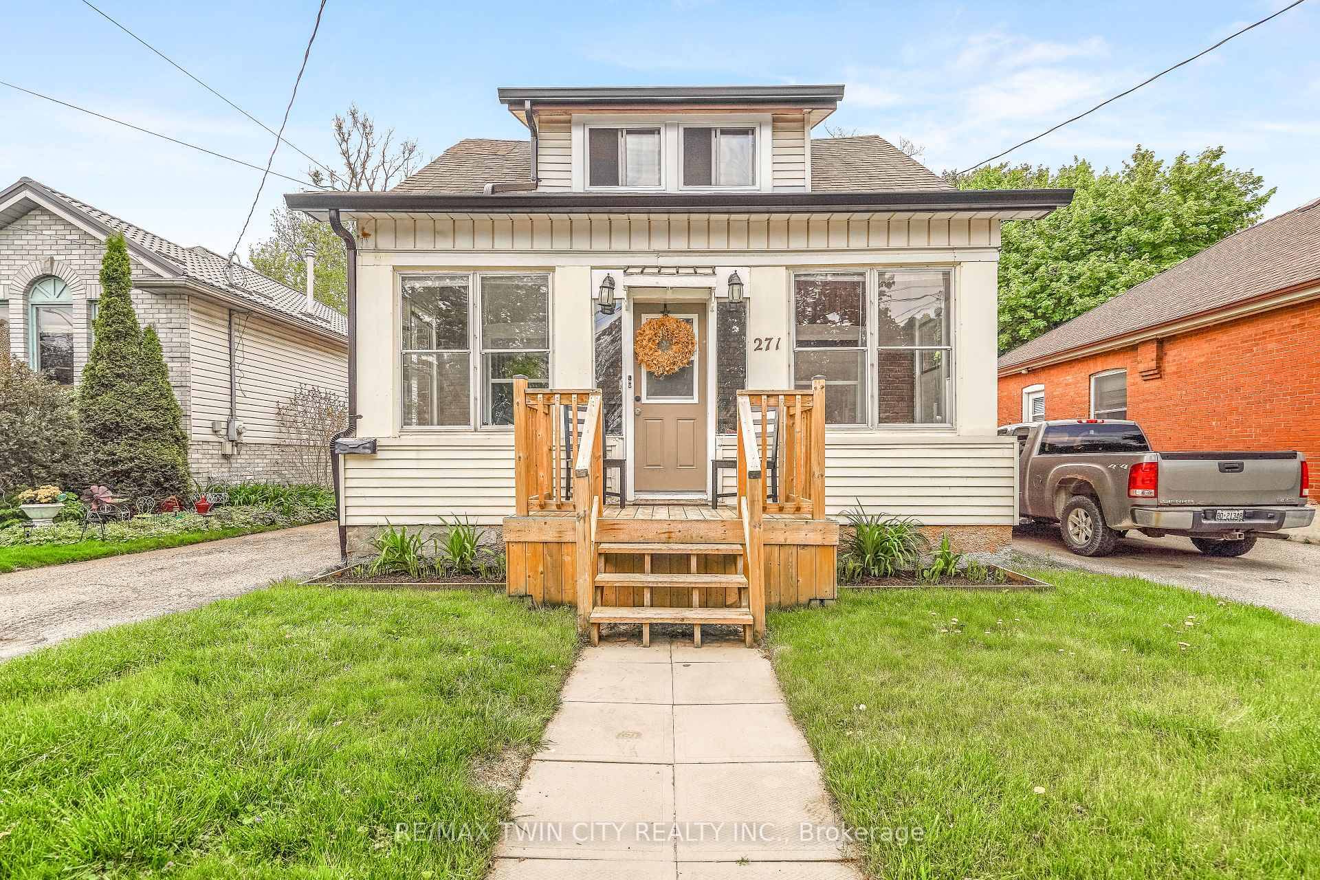 A Perfect Starter Home ! This spacious 3 bedroom, 2 bathroom home features an enclosed front porch where you can relax after a long day, an inviting living room for ...