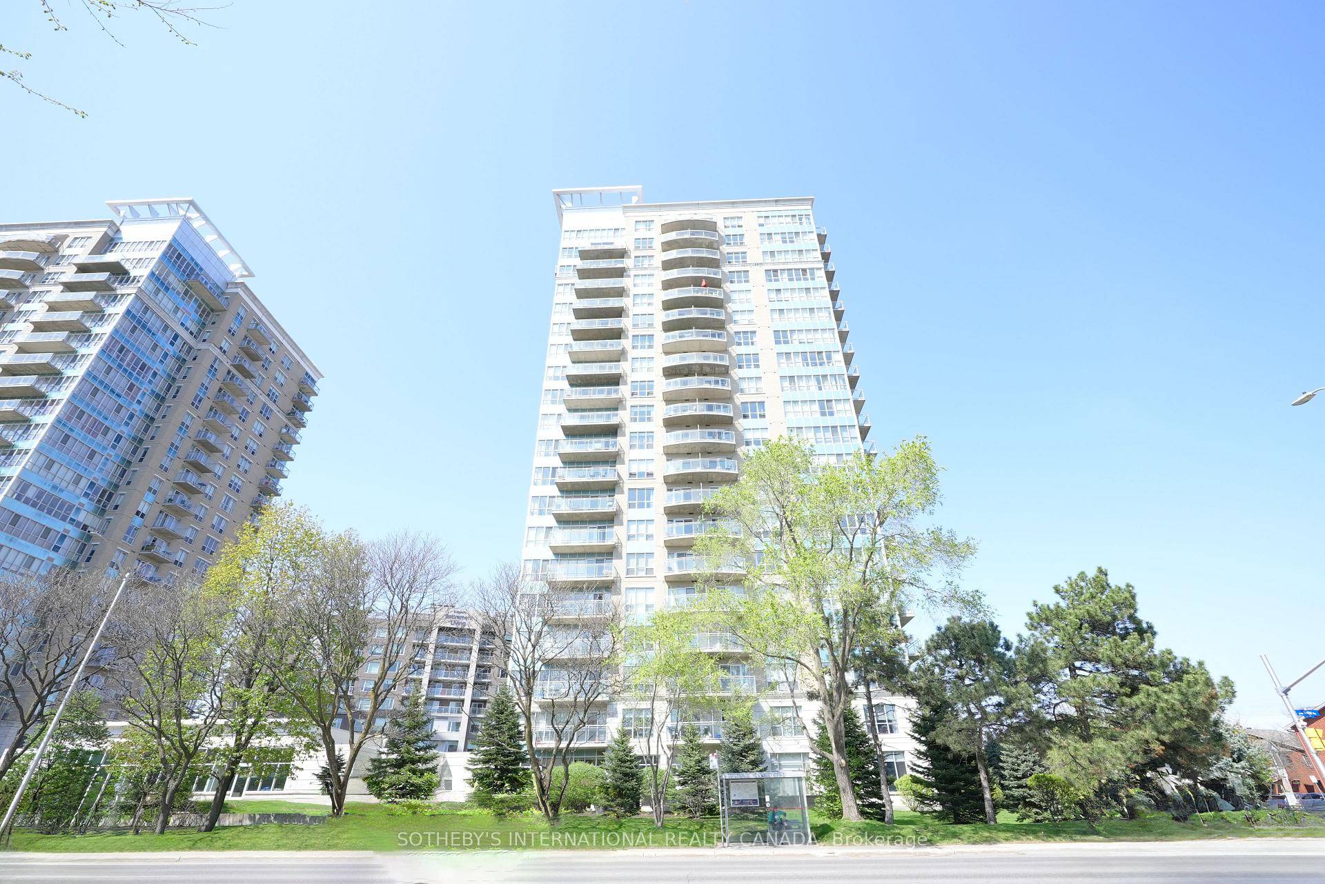 welcome to La Tiffani ; a coveted amp ; sophisticated condominium building located just steps from the Rideau River and minutes away from Ottawa's downtown core.