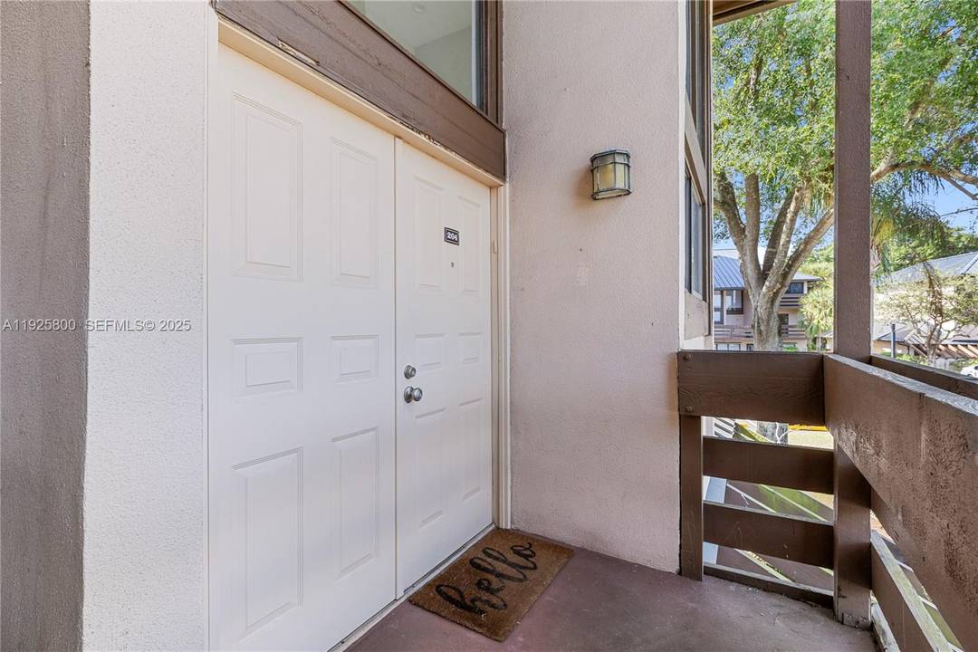 Welcome to this beautiful, spacious two story condo in Fountains of Jacaranda, this 3 bedrooms 2 1 2 bathrooms are upstairs, nice walk in closet, featuring large windows, porcelain floor ...