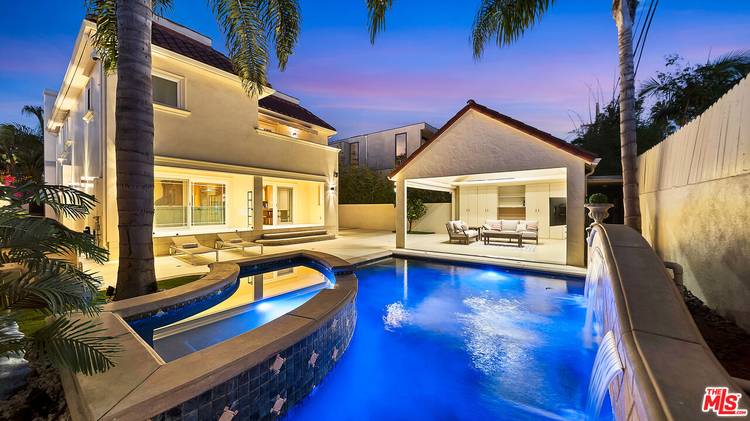 6138   Maryland Dr 4BR Beverly Grove La