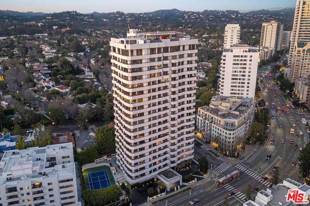 10601   Wilshire Blvd 3BR Westwood La