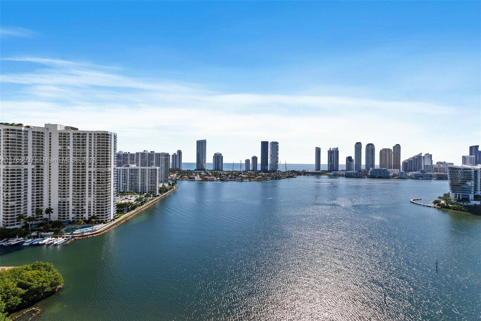 SPACIOUS 2 BEDS, 2. 5 BATHS W OPEN FLOOR PLAN IN THE VERY DESIRABLE 07 LINE SPECTACULAR 23RD FLOOR VIEWS BAY, OCEAN amp ; INTERCOSTAL CUSTOM KITCHEN WITH HIGH END ...