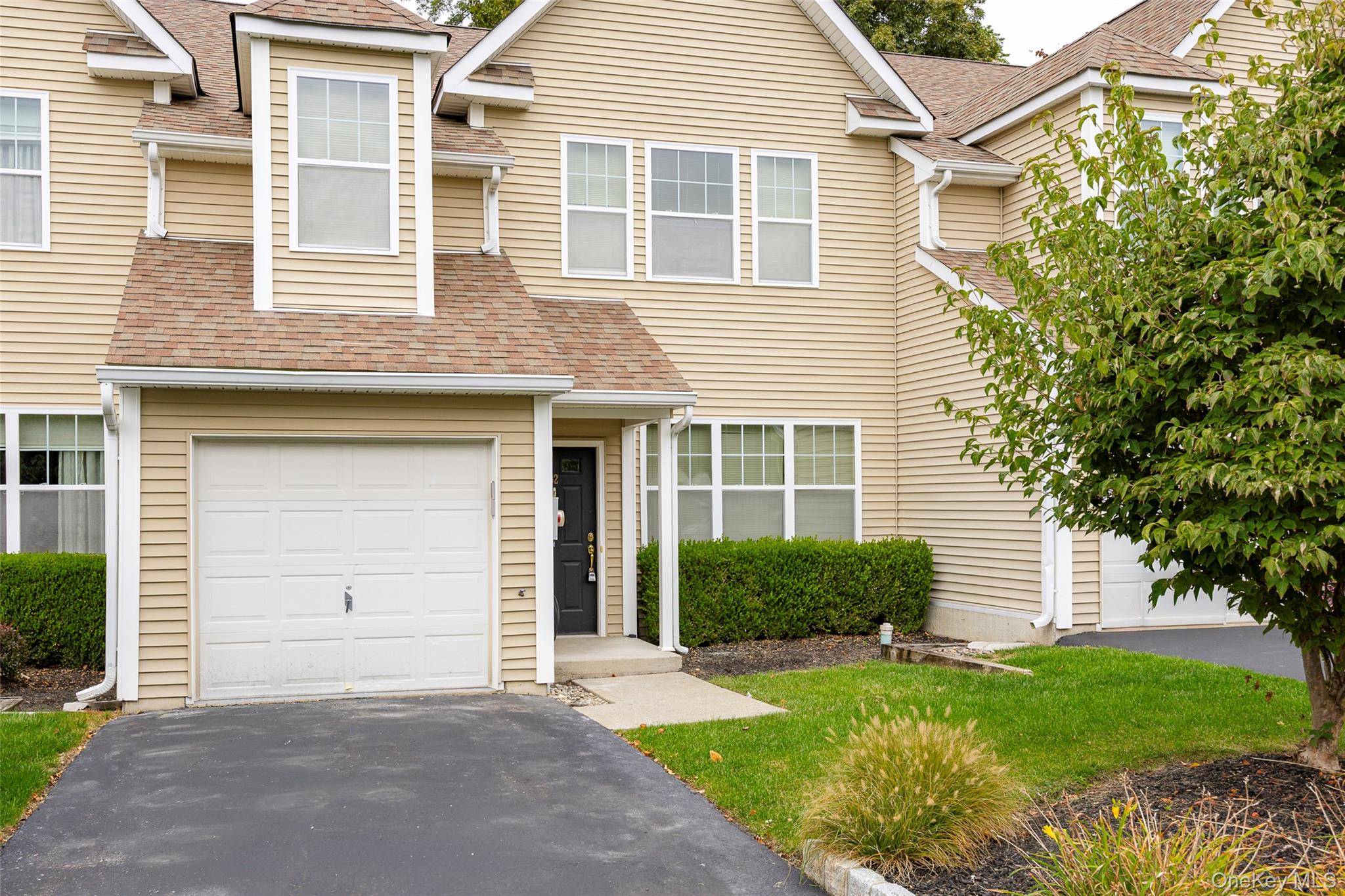 Beautifully renovated three bedroom, two and a half bathroom condo located in the lovely Inwood Lake Community.