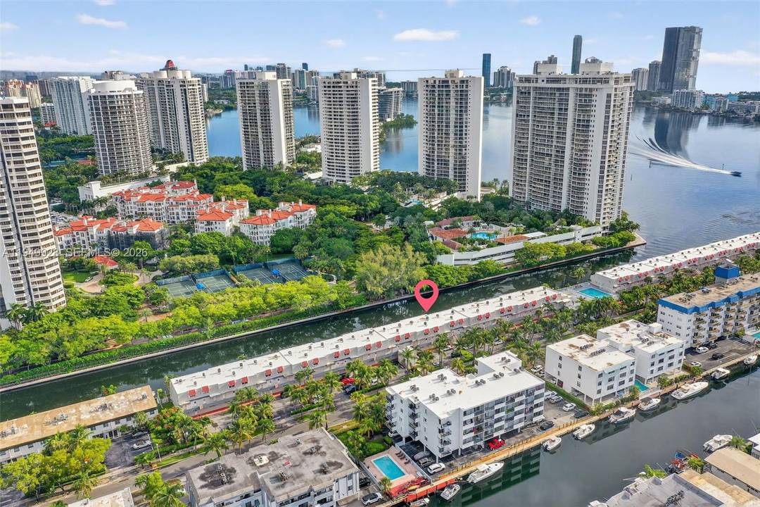 This beautifully renovated 2 bed 2 bath apartment spans two spacious floors amp ; offers the perfect blend of comfort, style amp ; convenience.