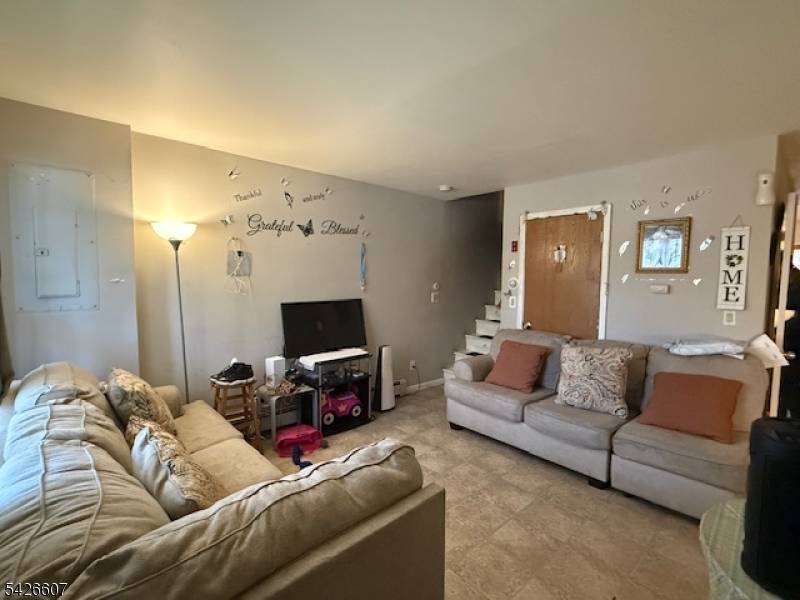 2 Family Side By Side Duplex Built in 1996 Both Sides Have 3 Bedrooms, 1.