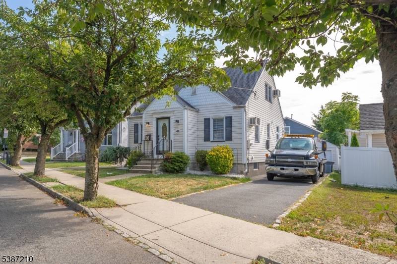 Welcome to 34 Maier St, Belleville a beautifully renovated Cape Cod offering the perfect blend of charm, space, and modern amenities.