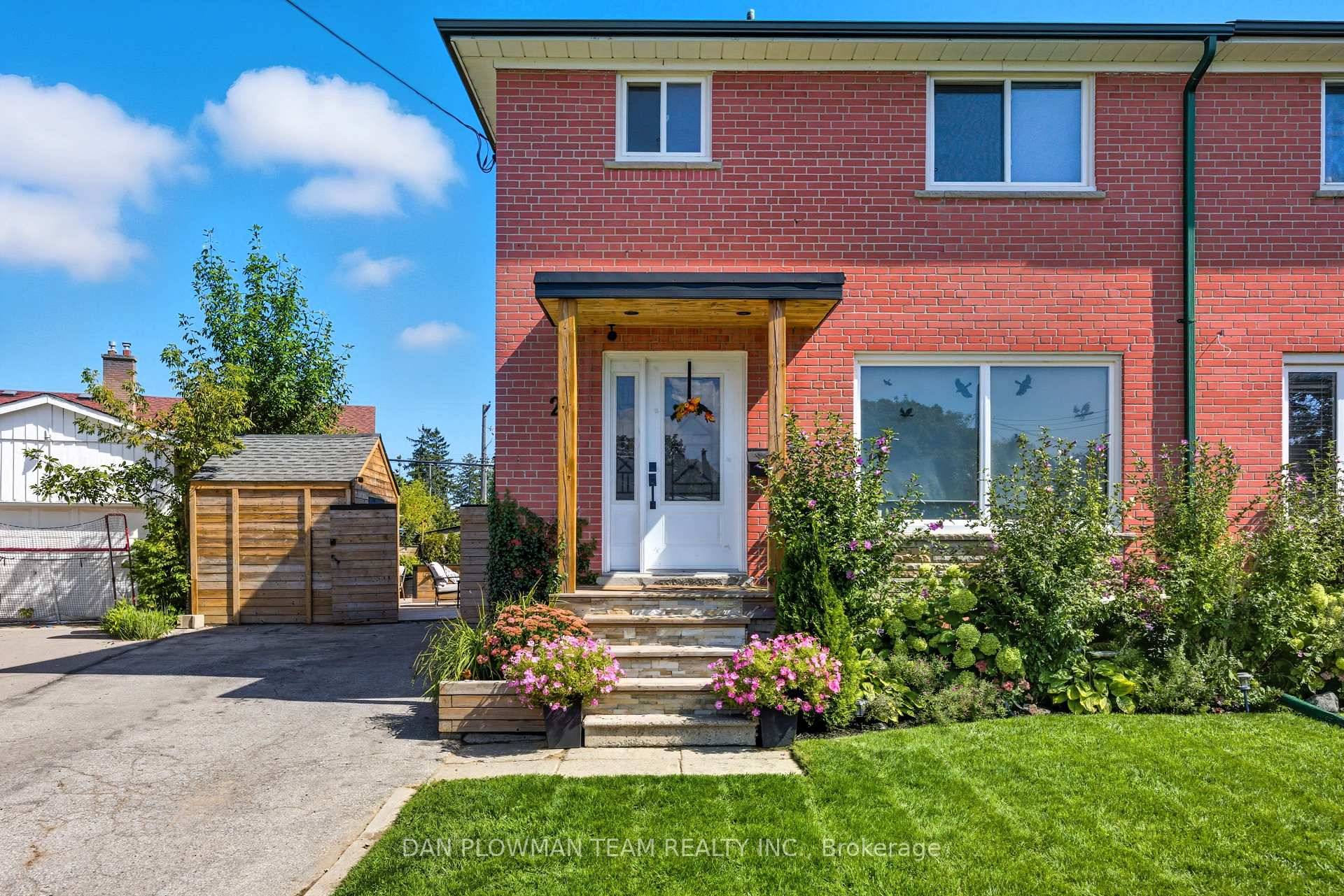 Welcome To This Beautifully Updated Open Concept Home Featuring 3 Spacious Bedrooms And 3 Modern Bathrooms.