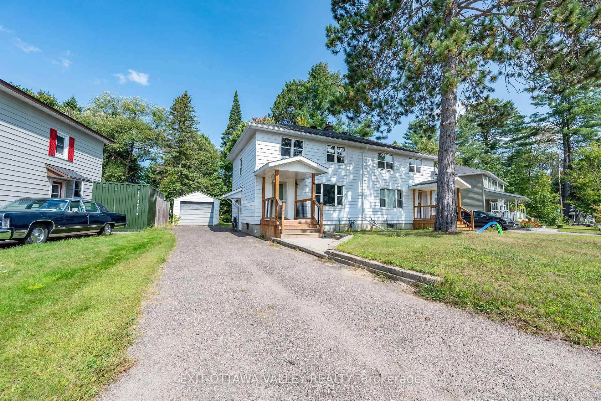 Welcome to this charming 3 bedroom, 1 bath semi detached home in the heart of Deep River !