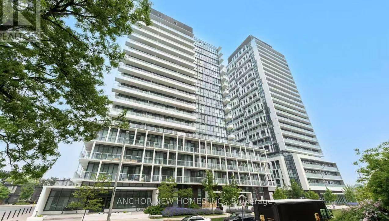 Bright and spacious 1 bedroom condo with an expansive 400 sq.