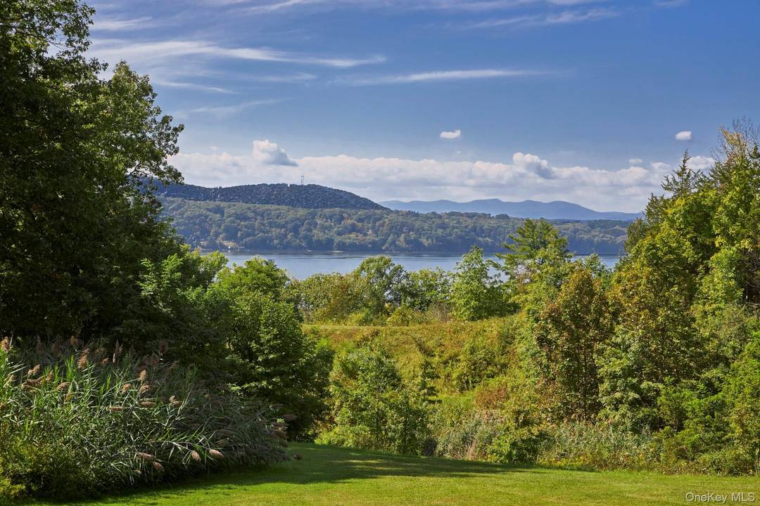Rare Hudson Riverfront Land Opportunity in Rhinebeck Along the prestigious and highly coveted Mill Road, this extraordinary 4 acre parcel offers a rare chance to own 300 feet of direct ...