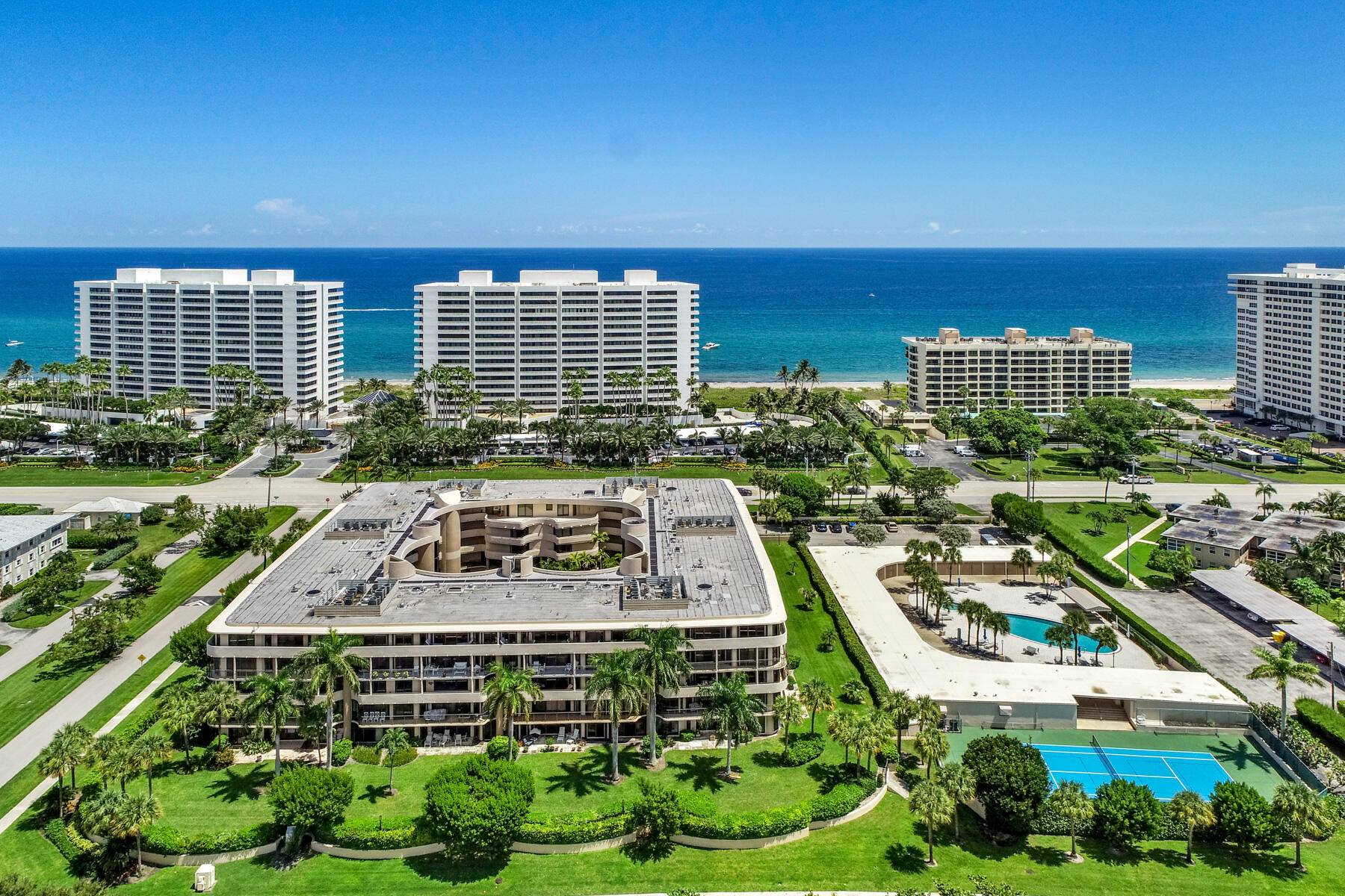 This gorgeous 3 bedroom, 3 bath corner residence boasts nearly 2, 300 square feet under air in one of Boca Raton's most desirable ocean area buildings with deeded beach access.