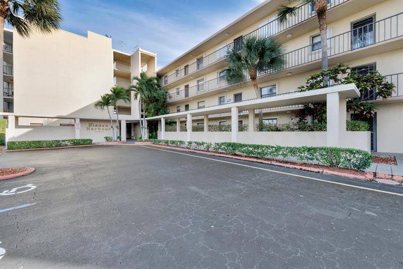 Top Floor Coastal Retreat with Intracoastal Views !