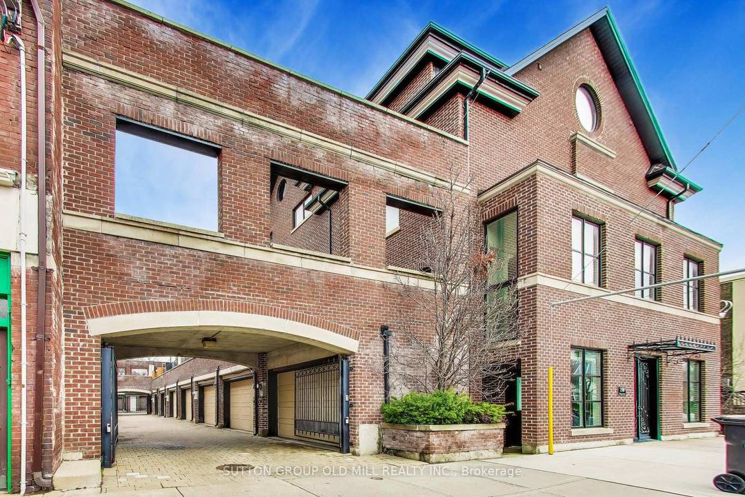 Hidden Gem at 'Annette Lanes' in Bloor West Village Sophisticated Freehold Townhome with live work potential !