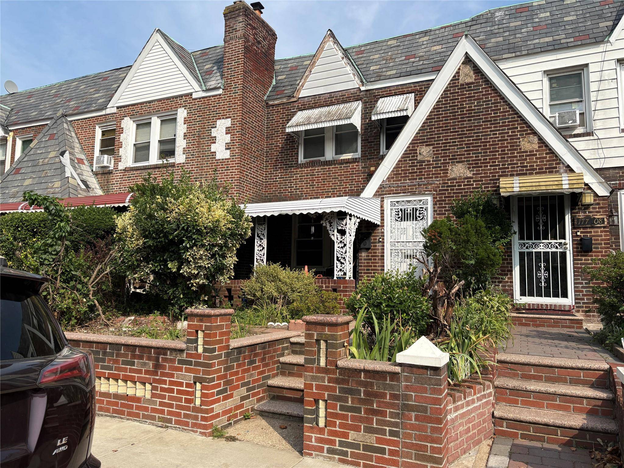 Beautifully maintained brick home in Jamaica, Queens, featuring 4 bedrooms and 3 full baths.