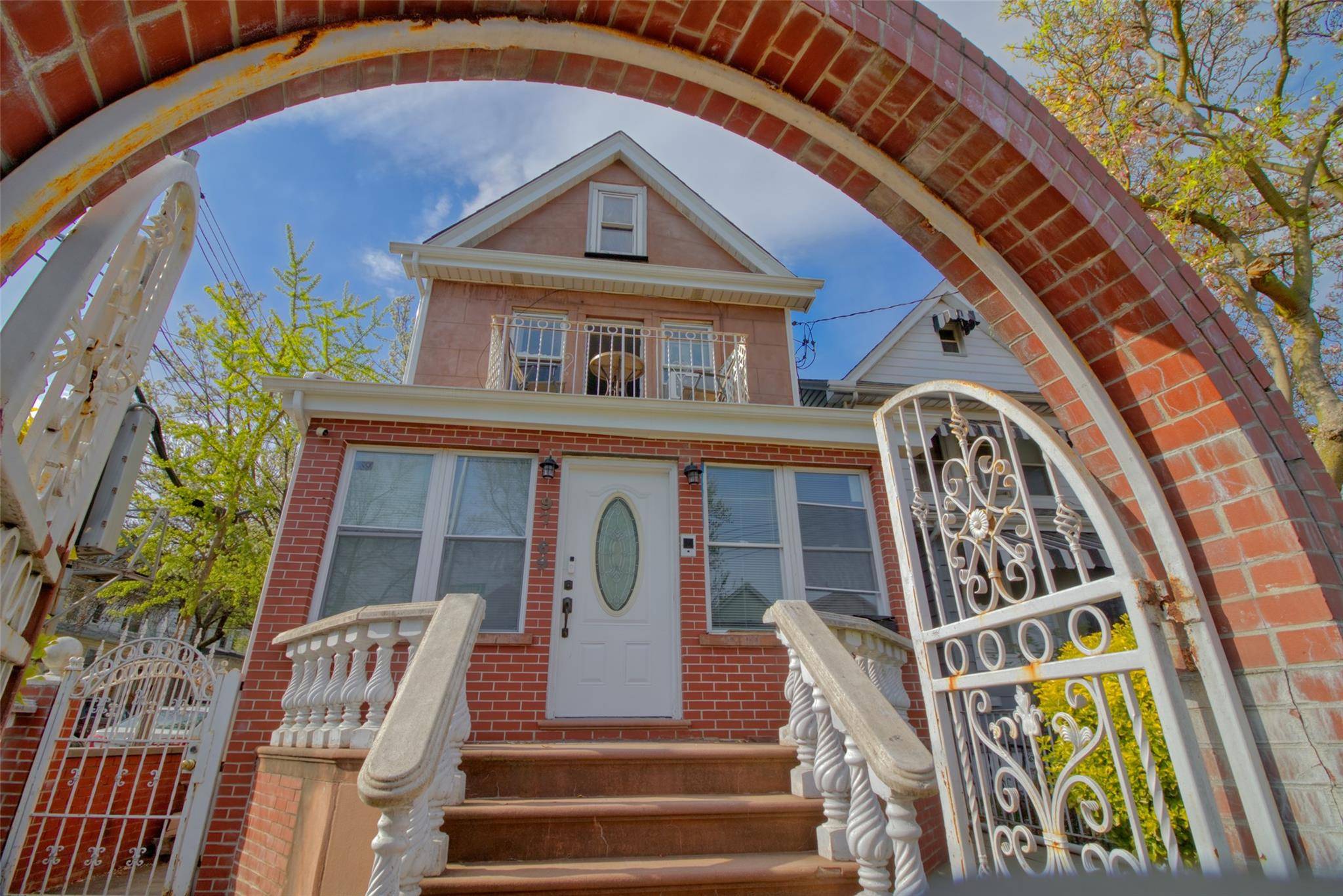 This well maintained two family corner home in the heart of Corona offers a fantastic opportunity for homeowners or investors.